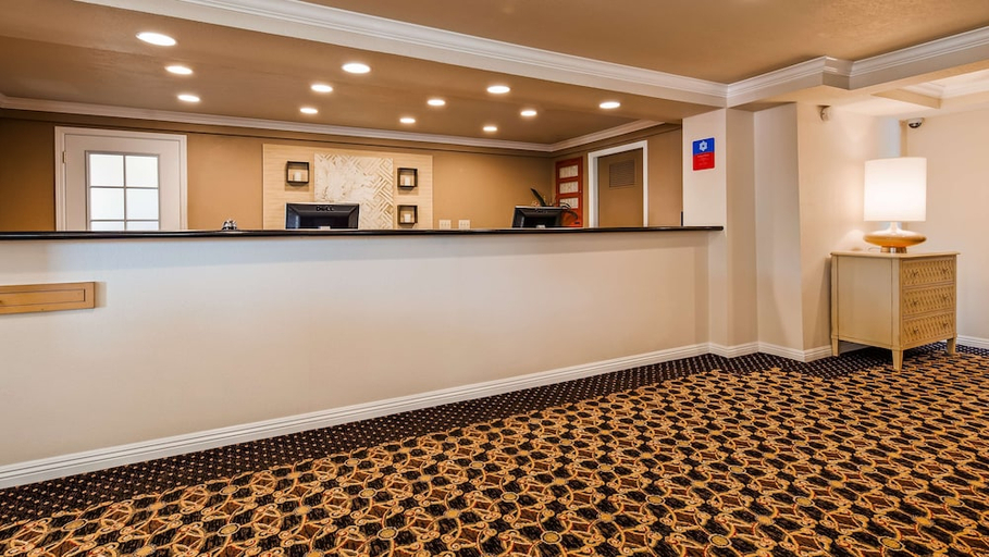 Public Area 2, Lompoc Valley Inn and Suites, Santa Barbara