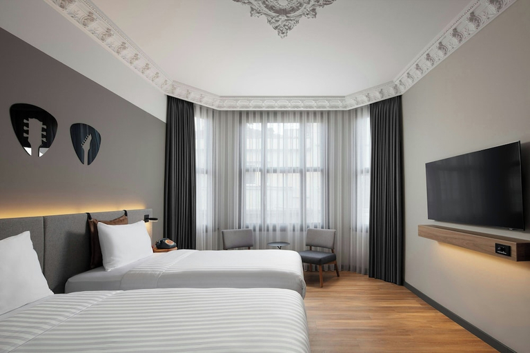 Bedroom 3, Moxy Istanbul Taksim, Beyoğlu