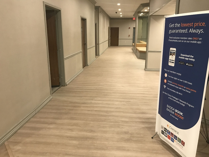 Public Area, Quality Inn Vincennes, Knox