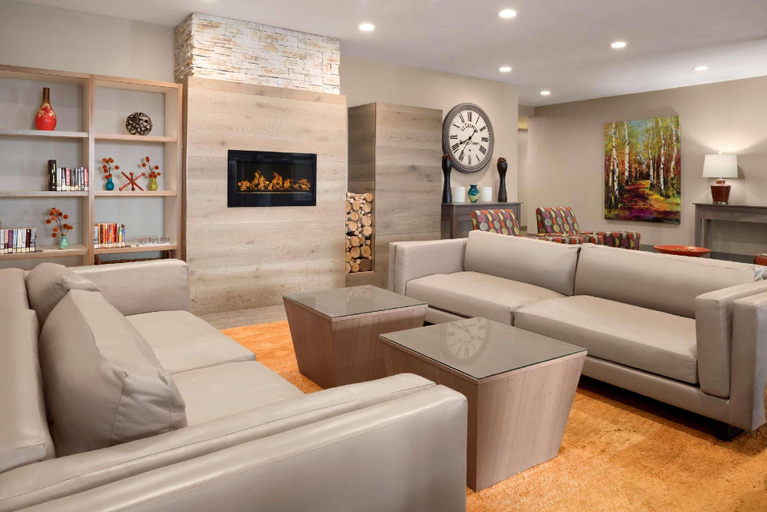 Public Area, Country Inn & Suites by Radisson, Duluth North, MN, Saint Louis