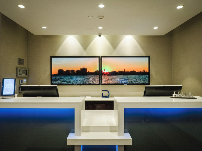 Public Area, Delta Hotels by Marriott Kingston Waterfront, Frontenac
