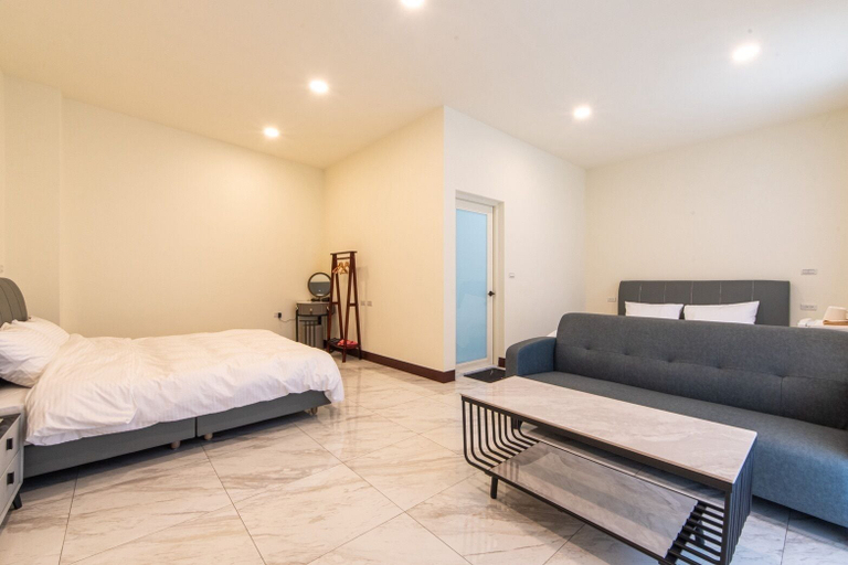 Room 3, Checheng Stay, Nantou