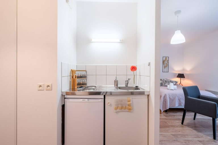 In-Room Kitchen, Quality Aparthotel Portes de Colmar, Haut-Rhin