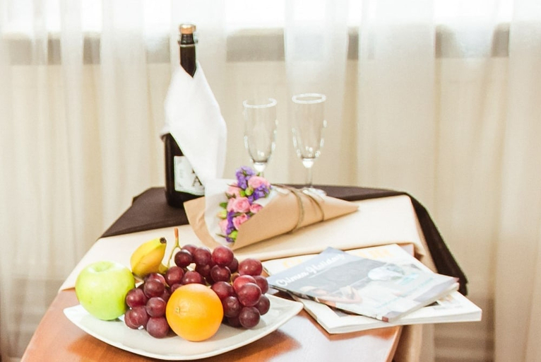 Food & Drinks 5, Mon Hotel, Petushinskiy rayon