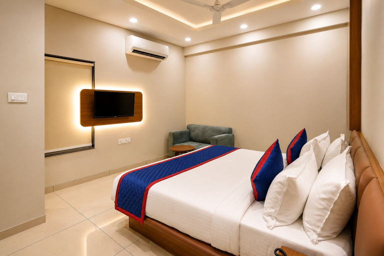 Room 4, Hotel Srinivasa Premier Indore, Indore