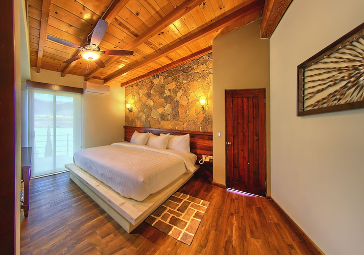 Bedroom 2, Bottega Hotel Boutique, Ensenada