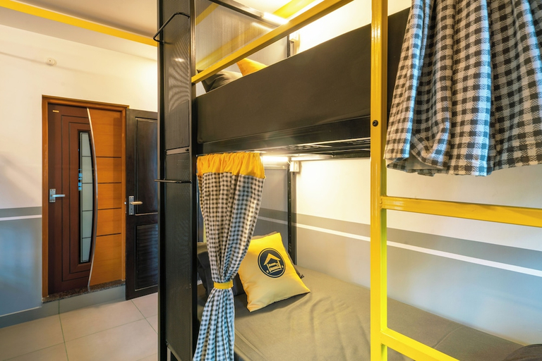 Bedroom 3, The Hosteller Fort Kochi, Ernakulam