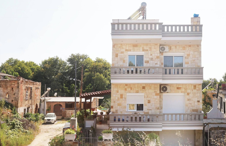 Exterior & Views 2, Tzei House - 5min Drive to Beach, Crete
