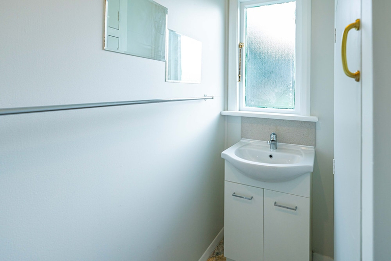 Bathroom 3, The Camp - Lake Hawea, Queenstown-Lakes