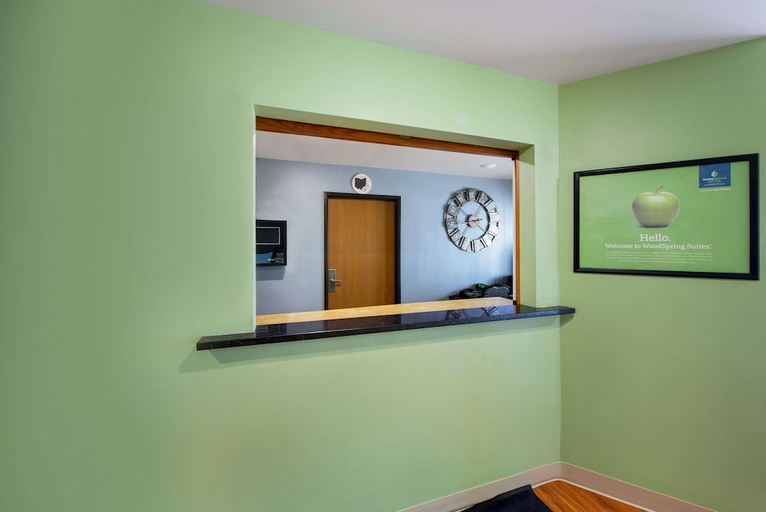 Public Area 3, WoodSpring Suites Columbus Southeast, Franklin