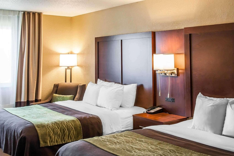 Bedroom 3, Comfort Inn Fergus Falls, Otter Tail