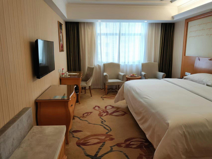 Bedroom 2, Vienna Hotel Hubei Jinzhou Jianli Jiangcheng, Jingzhou