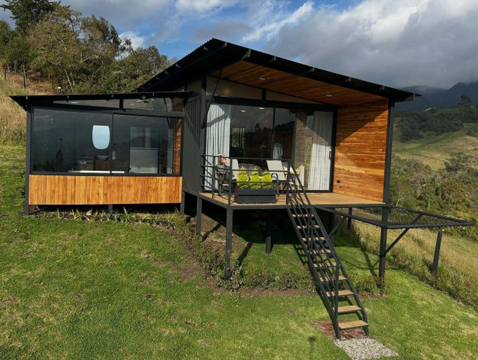 Property grounds, Eco Cabañas El Abuelo, La Calera