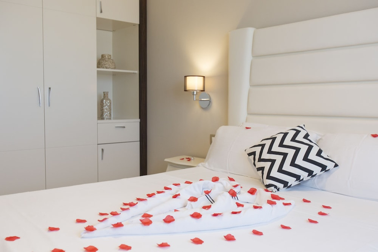Bedroom 3, Nero D'Avorio Aparthotel & SPA, Rimini