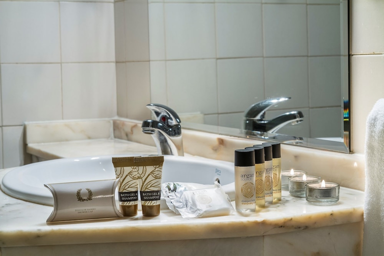 Bathroom, Hotel Internacional, Porto