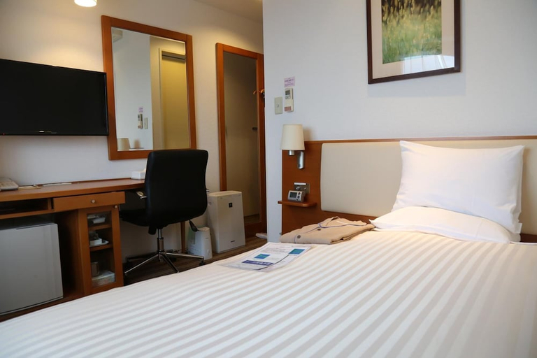 Bedroom 3, ホテルリッチ&ガーデン酒田, Sakata