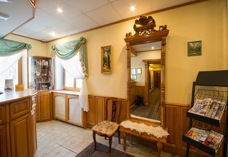 Food & Drinks, Hotel Okolitsa, Zav'yalovskiy rayon