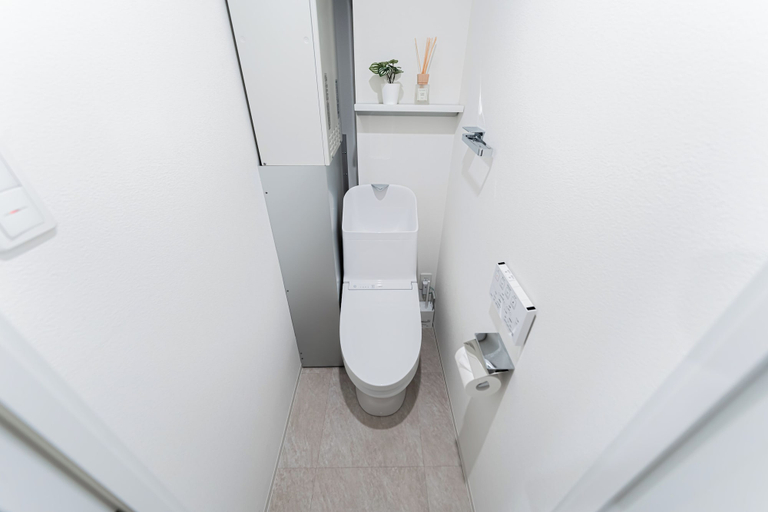 Bathroom 5, Toka Art Hotel, Taitō