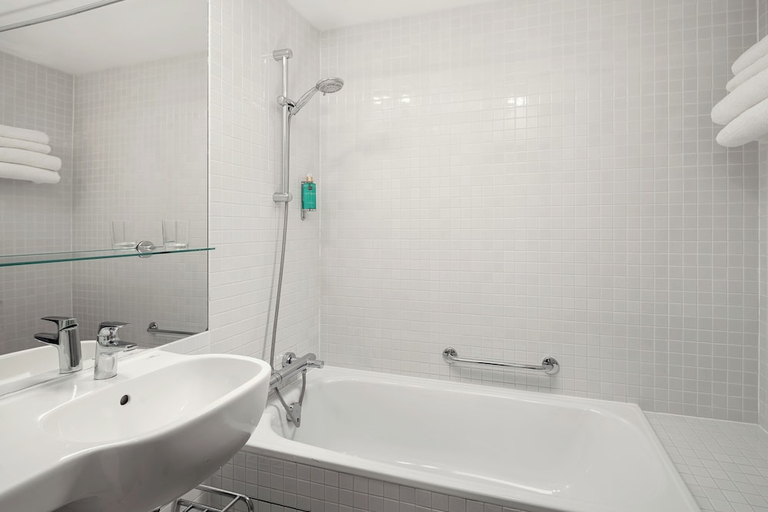 Bathroom 2, Metropol Design Hotel Old Town, Praha 1