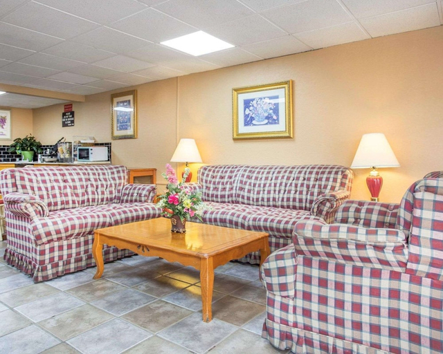 Public Area 2, Rodeway Inn Stone Mountain, DeKalb