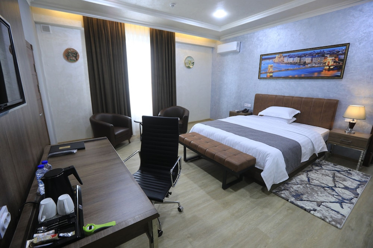 Bedroom 2, Chinor Hotel, Andijon