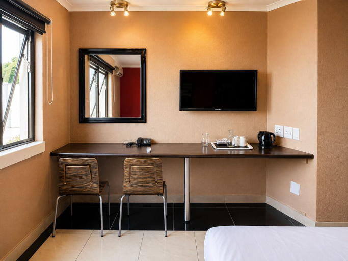 Room 2, Mint Hotel Randburg, City of Johannesburg