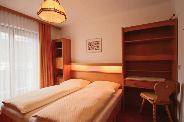 Room 5, Pension Riedlsperger, Zell am See