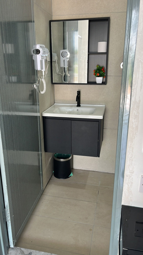 Bathroom 2, Rest N Go Buntong, Kinta