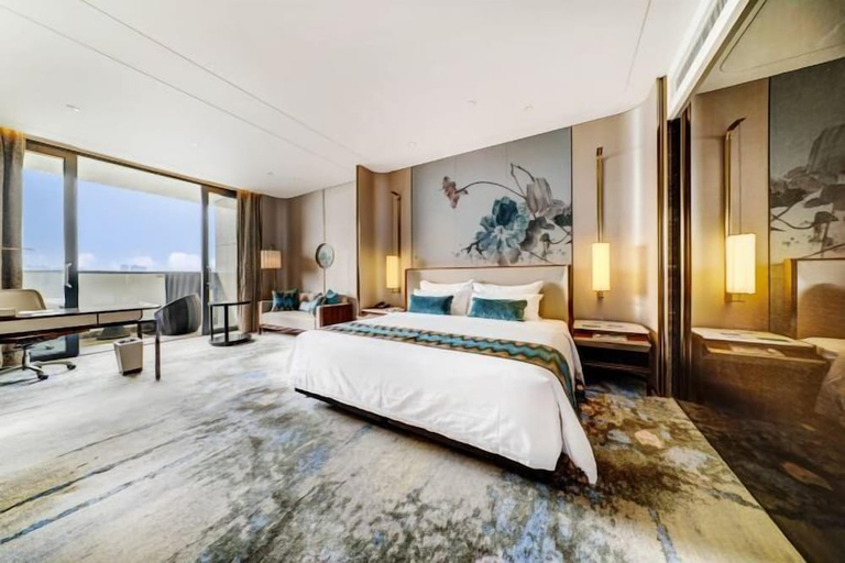 Bedroom 3, Lotus Villa Hotel, Liuzhou