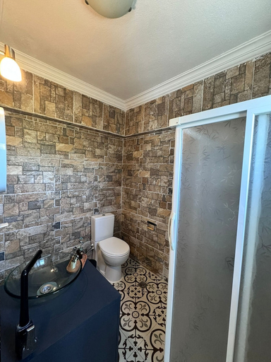 Bathroom 5, Nill's Butik Otel, Bozcaada