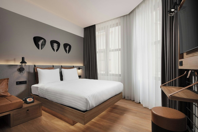 Bedroom 4, Moxy Istanbul Taksim, Beyoğlu