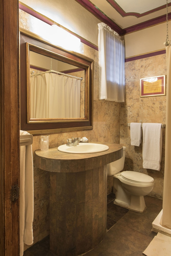 Bathroom 3, San Marco, Distrito Nacional