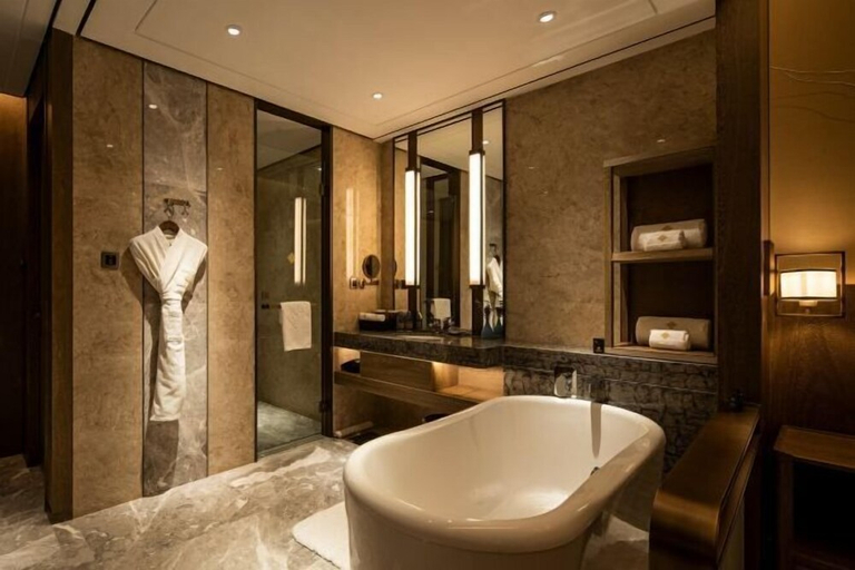 Bathroom 3, Chongqing Jinling Hotel, Chongqing