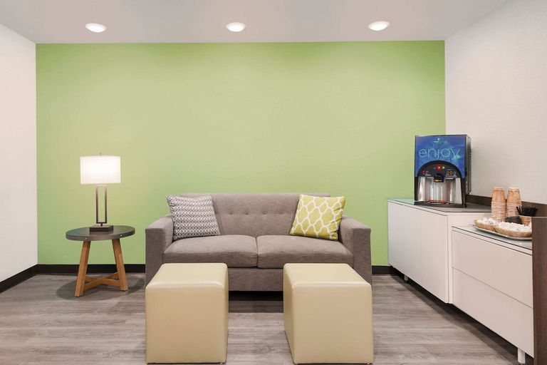 Public Area 2, WoodSpring Suites Chattanooga, Hamilton