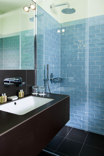 Bathroom 5, Clipper Boardinghouse Berlin-Gendarmenmarkt, Berlin