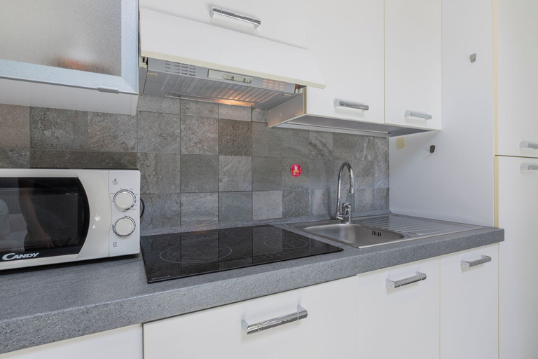 Private kitchen, Loft Lingotto by Wonderful Italy, Torino