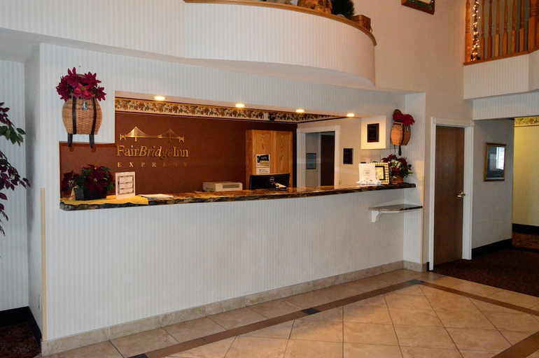 Public Area 2, FairBridge Inn Express Dillon, Beaverhead