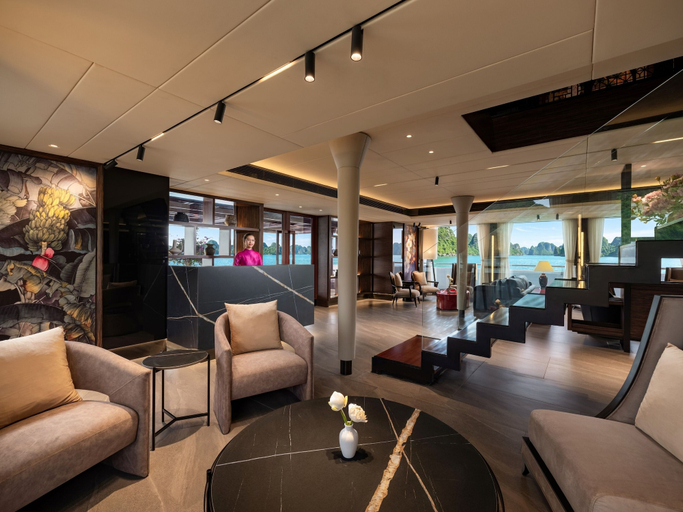 Lobby sitting area 3, La SEN of the Bay Cruises, Hạ Long
