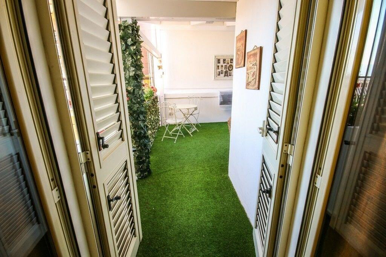 Room 5, 96 Guest House, Reggio Di Calabria