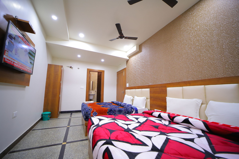 Bedroom 3, Hotel Royal Phoenix, Agra
