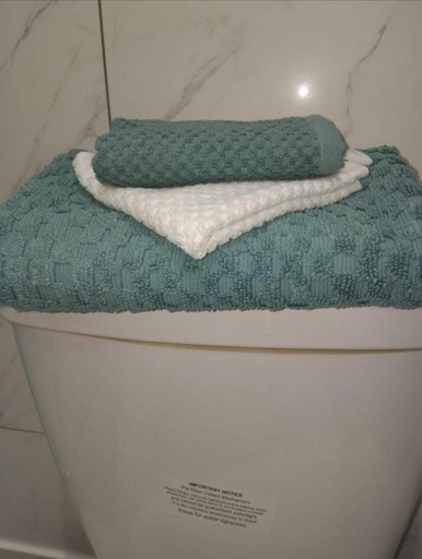 Miscellaneous 3, Apartment Sleeps 2 With Wifi, Leeds