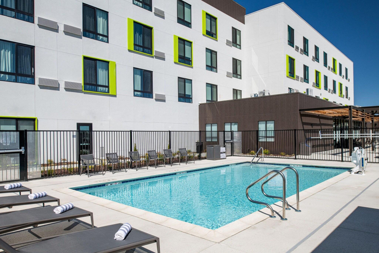 Sport & Beauty, Courtyard by Marriott Modesto North, Stanislaus