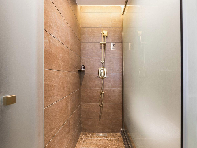 Bathroom 3, James Joyce Coffetel Zhengzhou Beilong Wetland Park, Zhengzhou