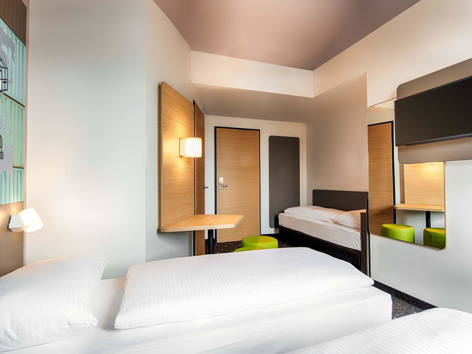 Bedroom 3, B&B Hotel Stuttgart-Neckarhafen, Stuttgart