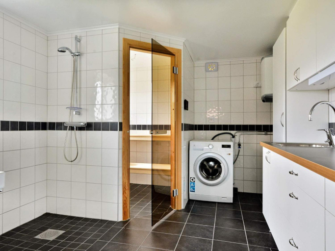 Bathroom 3, person holiday home in LANGARYD-By Traum, Hylte