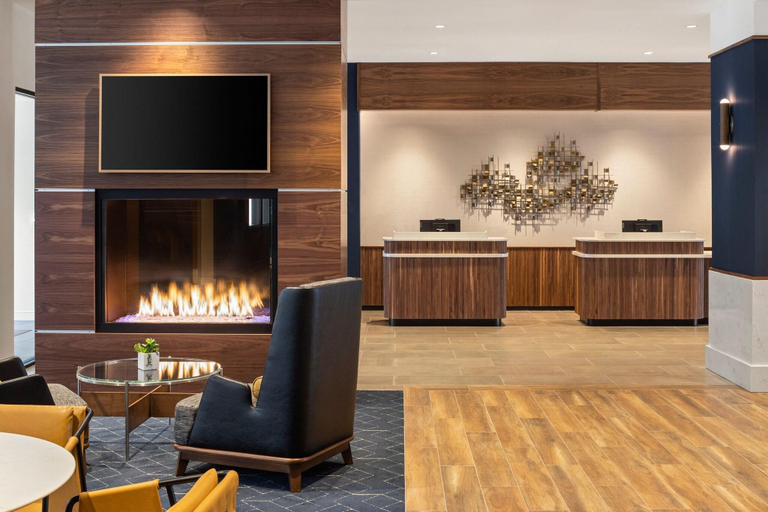 Public Area, Courtyard by Marriott Owatonna Downtown, Steele