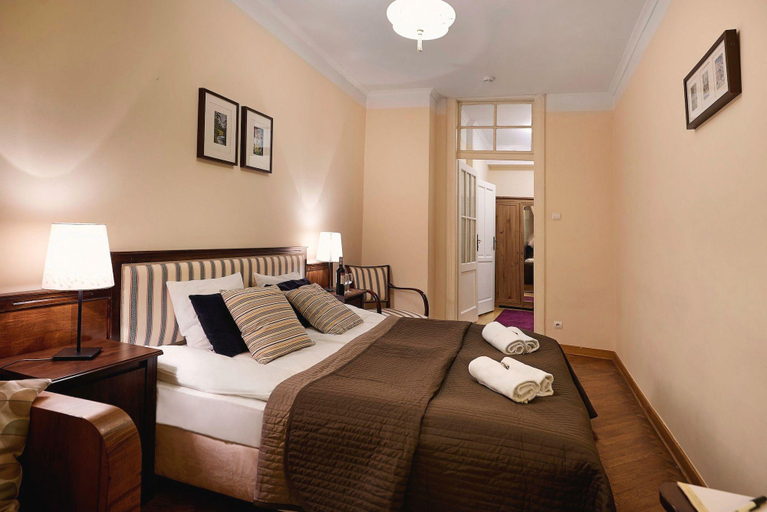 Bedroom 2, Golebia 8 Residence, Kraków City