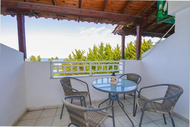 Others 5, Haris Hotel, Central Macedonia