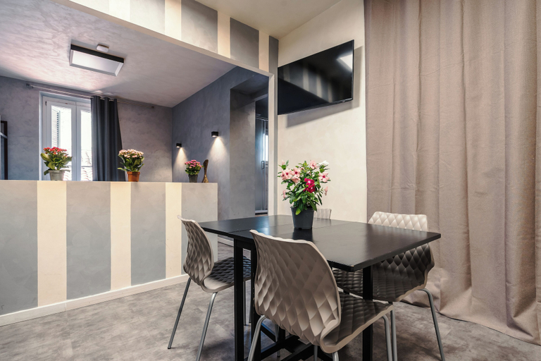 Dining, Termini Jacuzzi Suite, Rome