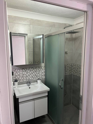 Bathroom 3, RAİF ARDA APART, Marmara